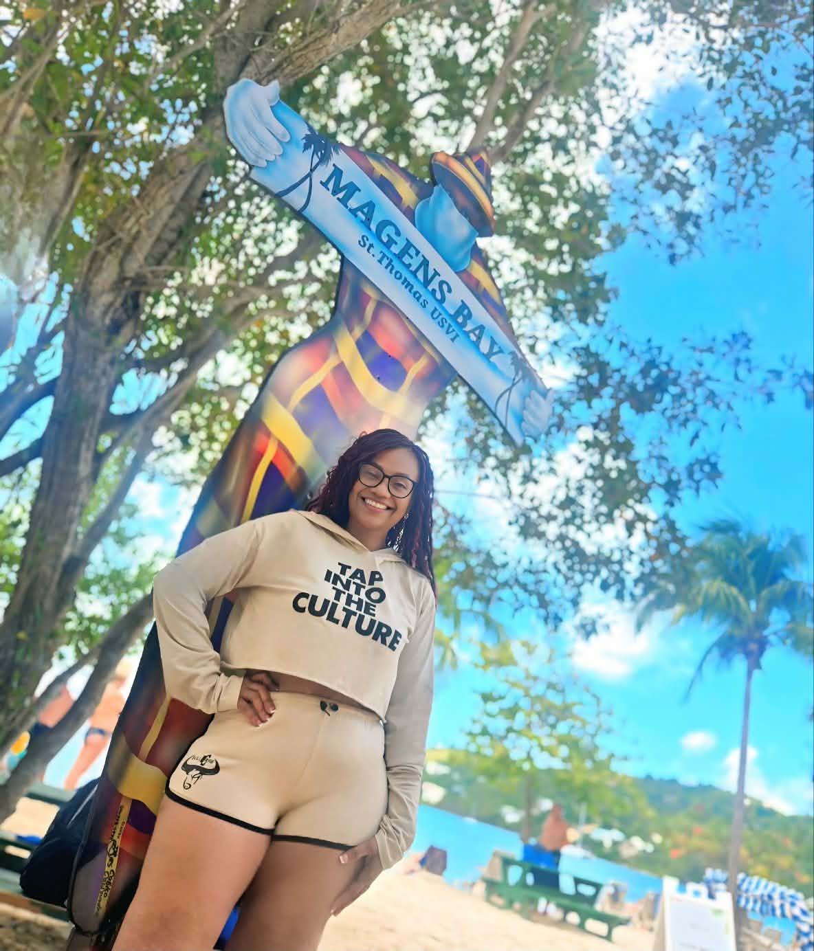 BullCrab Slogan Cropped-Hoodie Short Set